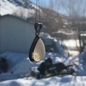 16" Sterling Silver necklace Moonstone pendant